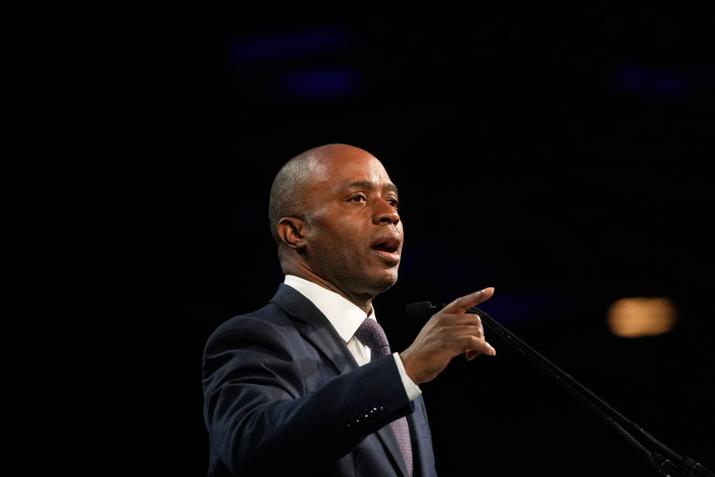 California gubernatorial candidate Tony Thurmond speaks at the 2026 California Democratic Party State Convention in San Francisco, Saturday, Feb. 21, 2026. (AP Photo/Jeff Chiu)