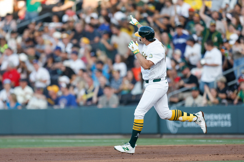 Athletics' Nick Kurtz (16) round the bases after hitting a solo home run during the first inning of a baseball game against the Milwaukee Brewers, Tuesday, June 9, 2026, in Las Vegas. (AP Photo/Caroline Brehman)
