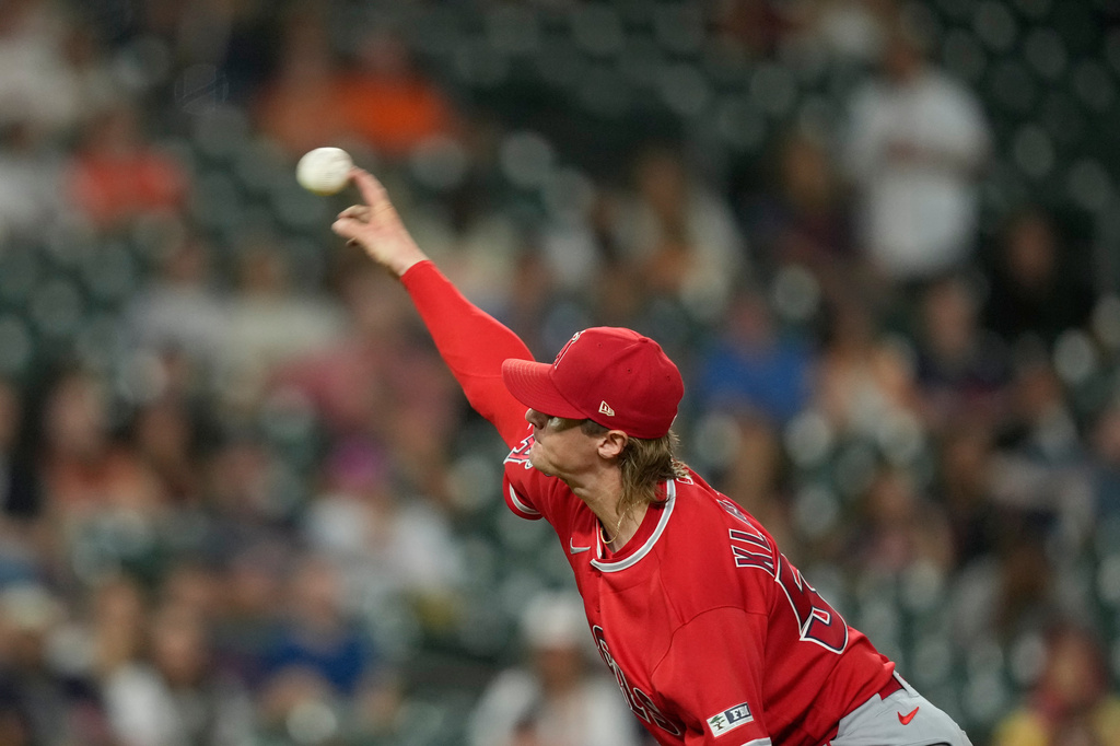 Los Angeles Angels starting pitcher George Klassen throws against the Houston Astros during the seventh inning of a baseball game Tuesday, Aug. 18, 2026, in Houston. (AP Photo/David J. Phillip)