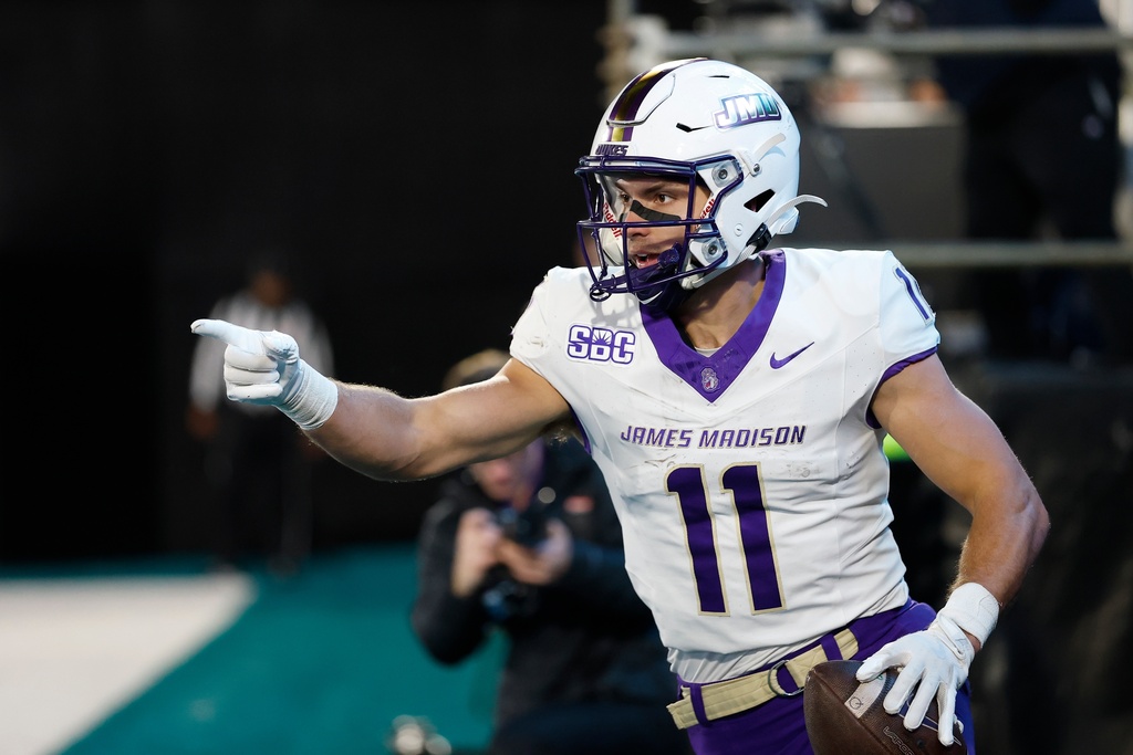 James Madison wide receiver Nick Degennaro reacts after catching a pass for a 2 point conversion during the second half of an NCAA college football game against Coastal Carolina in Conway, S.C., Saturday, Nov. 29, 2025. (AP Photo/Nell Redmond)