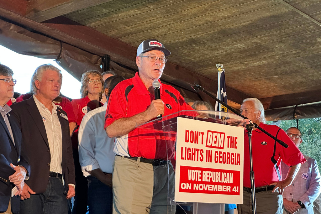 Republican Tim Echols talks to supporters about his 2025 Public Service Commission reelection bid at a rally on Oct. 7, 2025 in Cumming, Ga. (AP Photo/Jeff Amy)