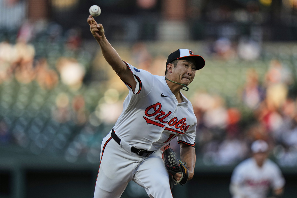 Baltimore Orioles starting pitcher Tomoyuki Sugano delivers during the second inning of a baseball game against the Boston Red Sox, Monday, Aug. 25, 2025, in Baltimore. (AP Photo/Stephanie Scarbrough)