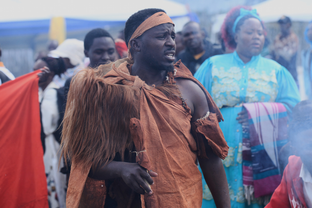 Mourners gather for the funeral of Tooro's King Oyo Nyimba in the remote city of Fort Portal, near the Congo border in Uganda, Saturday, Sept. 12, 2026. (AP Photo/Patrick Onen)