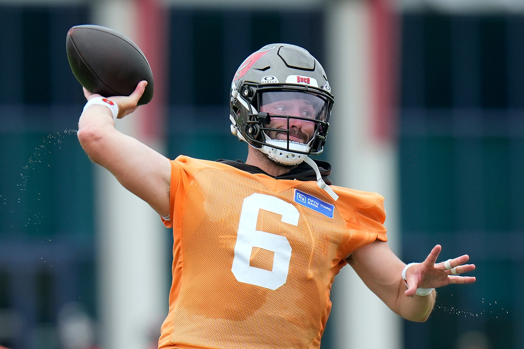 Tampa Bay Buccaneers quarterback Baker Mayfield throws a pass during an NFL football training camp practice Thursday, July 30, 2026, in Tampa, Fla. (AP Photo/Chris O'Meara)