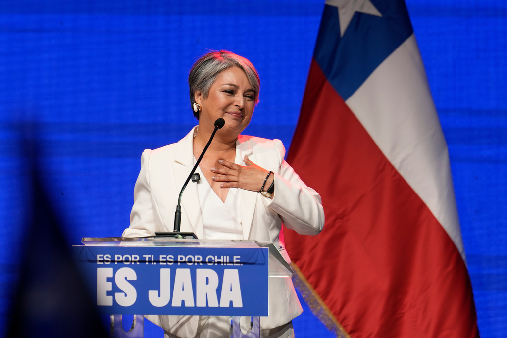 Presidential candidate Jeannette Jara of the Unidad por Chile coalition addresses supporters after early results in the general elections in Santiago, Chile, Sunday, Nov. 16, 2025. (AP Photo/Natacha Pisarenko)
