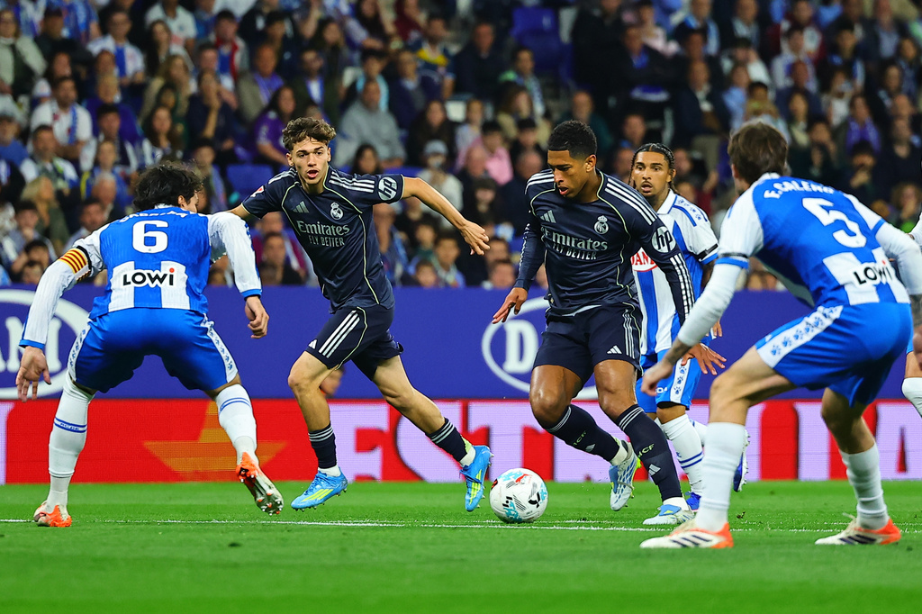 Real Madrid's Jude Bellingham in action during the La Liga soccer match between Espanyol and Real Madrid in Barcelona Spain, Sunday, May 3, 2026. (AP Photo/)