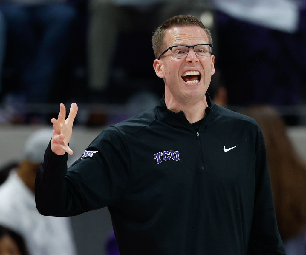 TCU head coach Mark Campbell calls a play on the sideline against Baylor during the first half of an NCAA college basketball game, Sunday, March 1, 2026, in Fort Worth, Texas. (Chris Jones/Waco Tribune-Herald, via AP)