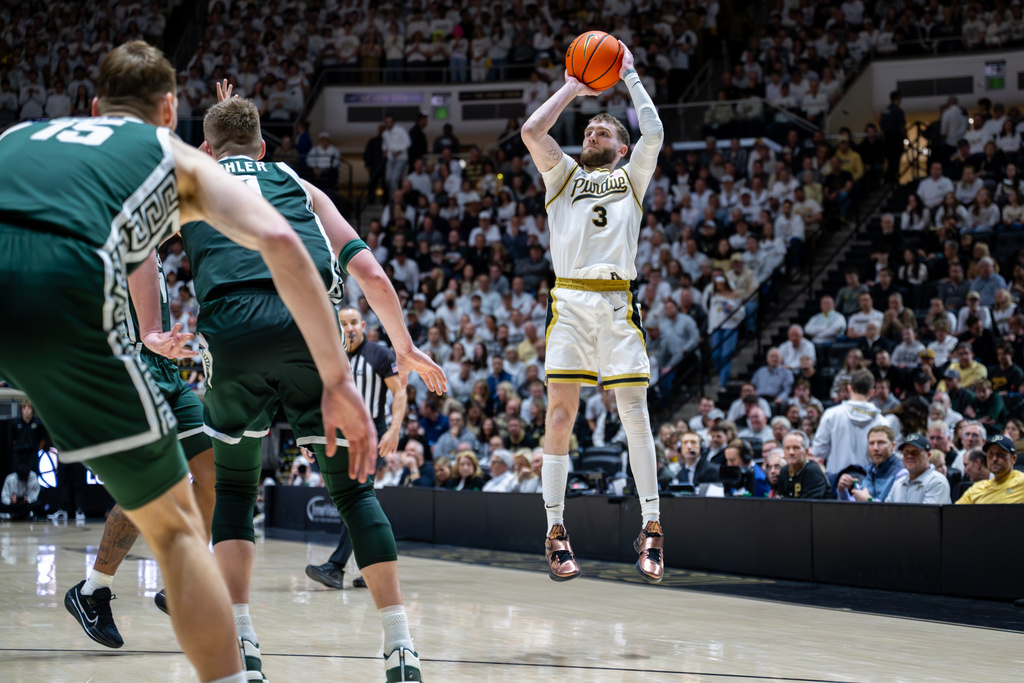 Purdue guard Braden Smith (3) goes up to shoot during the second half of an NCAA college basketball game against Michigan State, Thursday, Feb. 26, 2026, in West Lafayette, Ind. (AP Photo/Doug McSchooler)