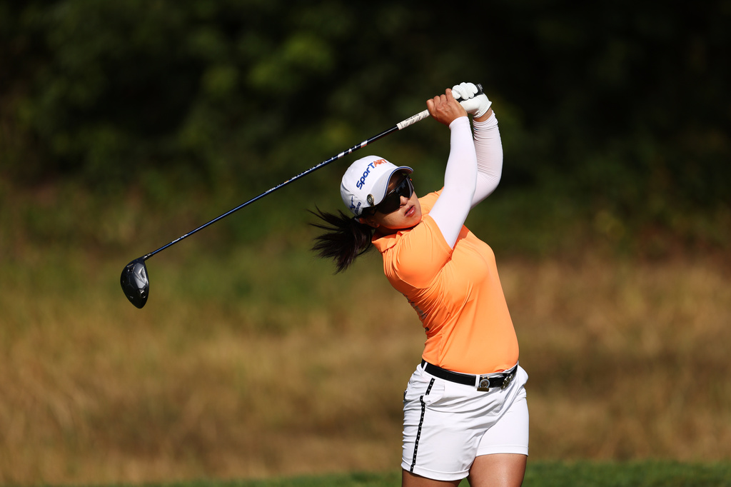 Sei Young Kim, of South Korea, hits of the 13th tee during the second round of the U.S. Women's Open golf tournament Friday, June 5, 2026, in the Pacific Palisades area of Los Angeles. (AP Photo/Jessie Alcheh)
