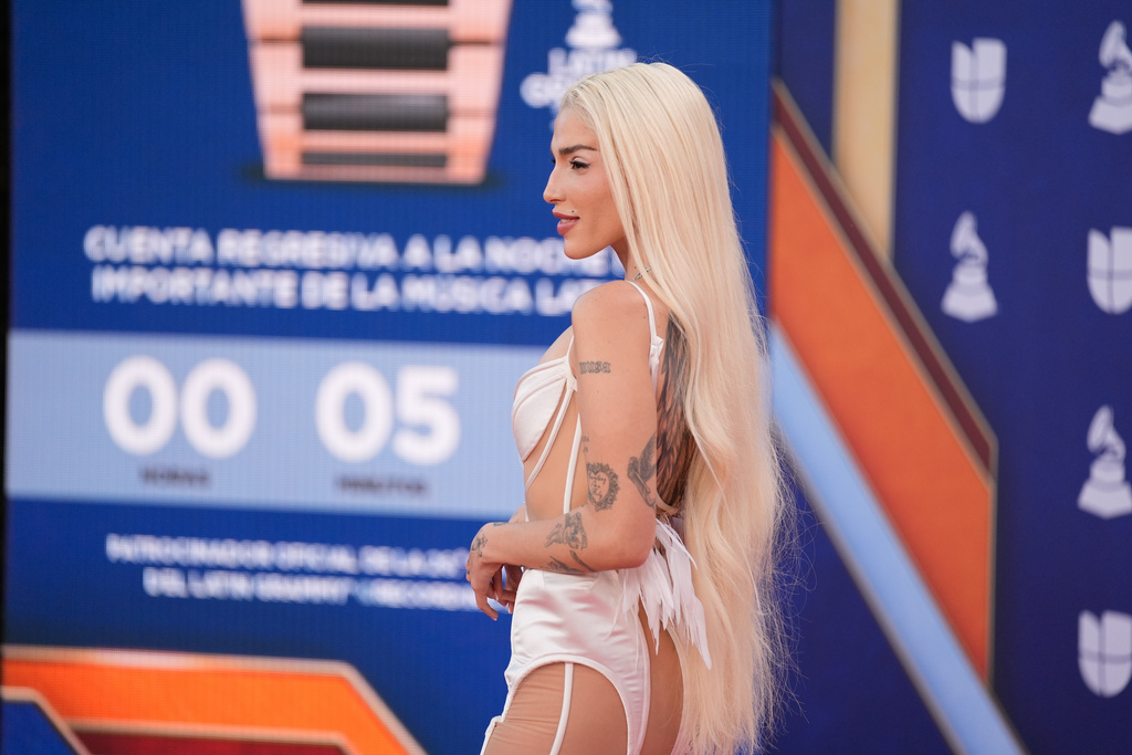 Elena Rose arrives at the 2025 Latin Grammys on Thursday, Nov. 13, 2025, at MGM Grand in Las Vegas. (AP Photo/John Locher)