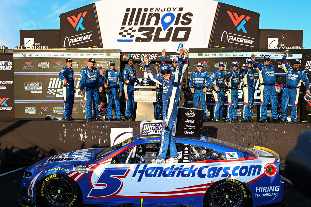 Kyle Larson celebrates after winning a NASCAR Cup Series auto race Sunday, Sept. 13, 2026, in Madison, Ill. (AP Photo/Connor Hamilton)