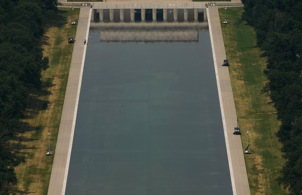 The Lincoln Memorial Reflecting Pool is seen Friday, June 26, 2026, in Washington. (AP Photo/Carolyn Kaster)