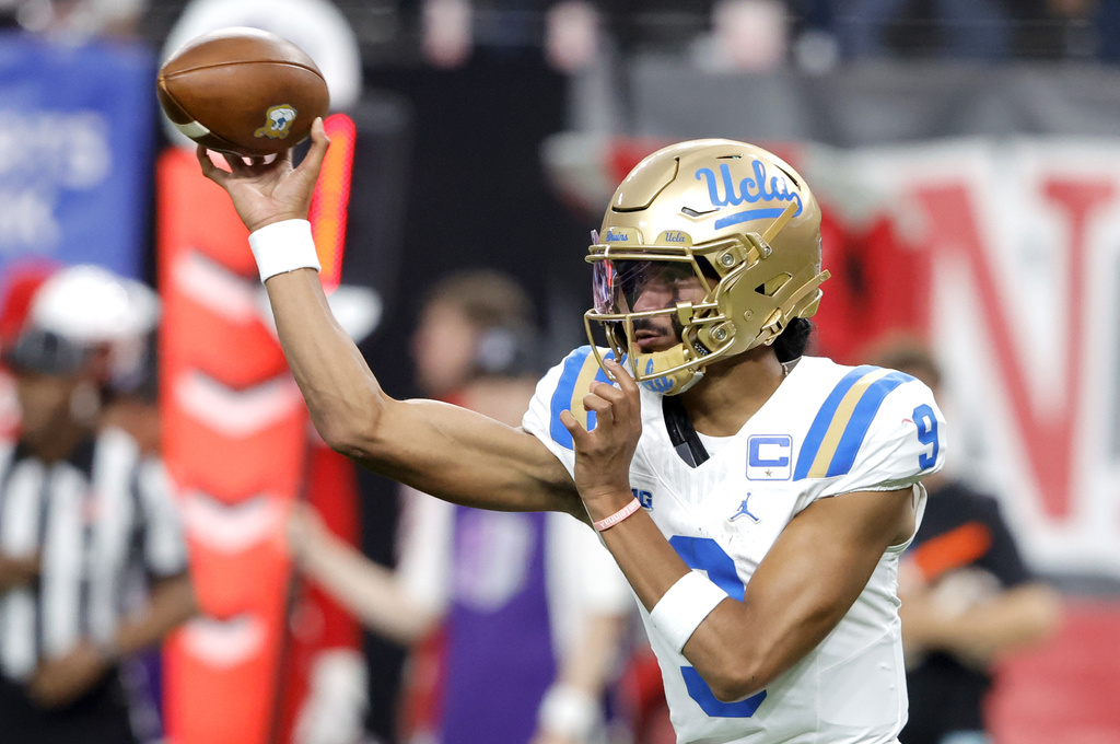 UCLA Bruins quarterback Nico Iamaleava (9) passes during the first half of an NCAA college football game against UNLV Saturday, Sept. 6, 2025, in Las Vegas. (Steve Marcus/Las Vegas Sun via AP)