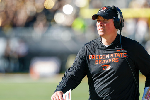 Oregon State head coach Trent Bray watches as his team plays against Appalachian State during the first half of an NCAA college football game in Boone, N.C., Saturday, Oct. 4, 2025. (AP Photo/Nell Redmond) Oregon State head coach Trent Bray watches as his team plays against Appalachian State during the first half of an NCAA college football game in Boone, N.C., Saturday, Oct. 4, 2025. (AP Photo/Nell Redmond)