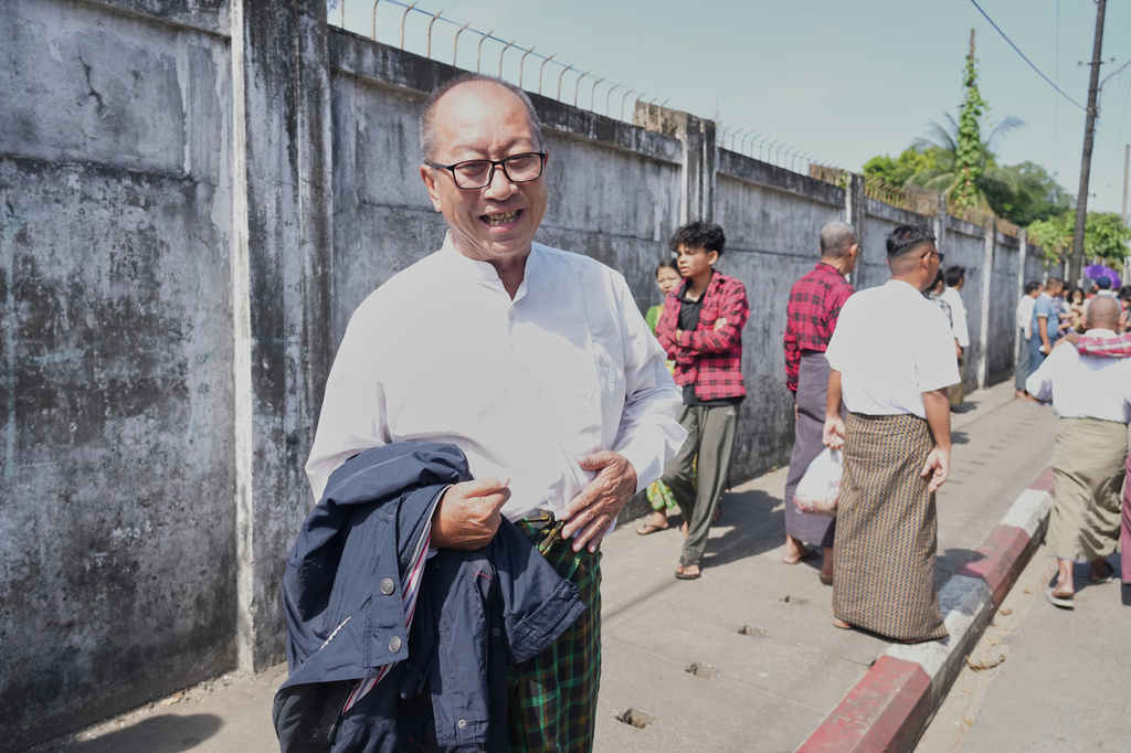 Kyi Toe, a member of National League for Democracy’s central information committee, speaks after he was released from Insein prison Thursday, Nov. 27, 2025, in Yangon, Myanmar, as part of a mass amnesty granted by the country's military rules. (AP Photo/Thein Zaw)