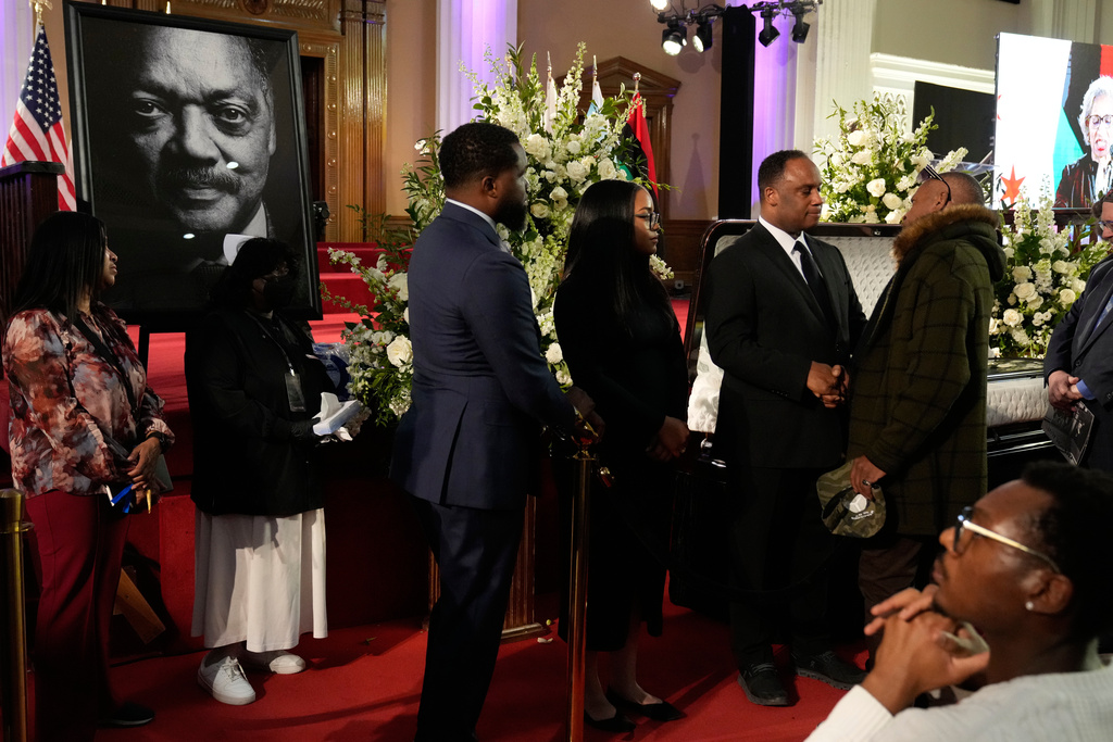 Visitors attend a public visitation for the Rev. Jesse Jackson inside Rainbow PUSH Coalition headquarters in Chicago, Friday, Feb. 27, 2026. (AP Photo/Nam Y. Huh)