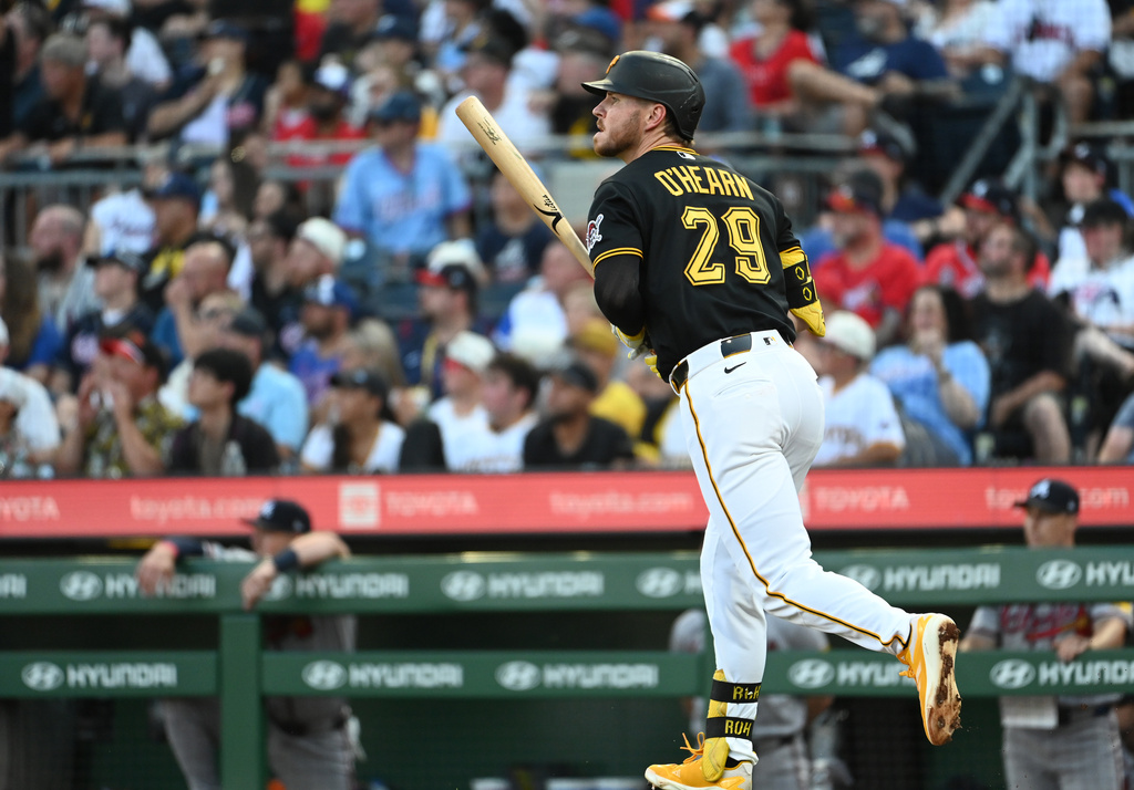 The Pittsburgh Pirates' Ryan O'Hearn (29) watches as his three-run home run off Atlanta Braves starting pitcher Hurston Waldrep clears the wall during the third inning of an MLB game, Tuesday, July 7, 2026, in Pittsburgh. (AP Photo/Philip G. Pavely)