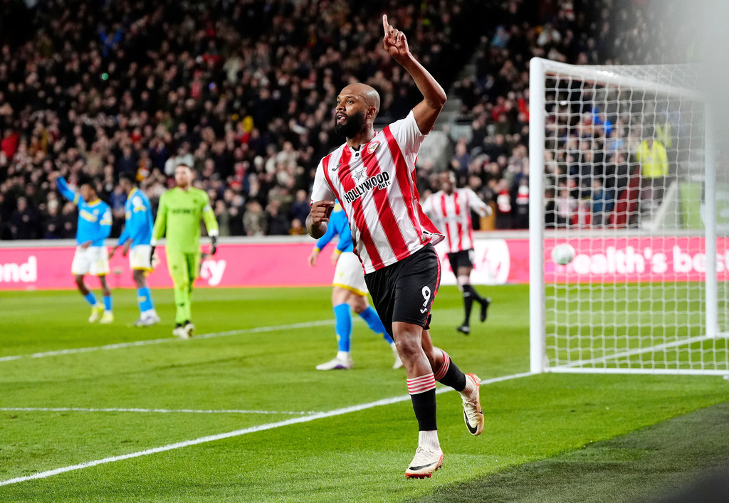 Brentford's Igor Thiago celebrates scoring during the English Premier League soccer match between Brentford and Wolverhampton Wanderers in London, Monday March 16, 2026. (Nick Potts/PA via AP)