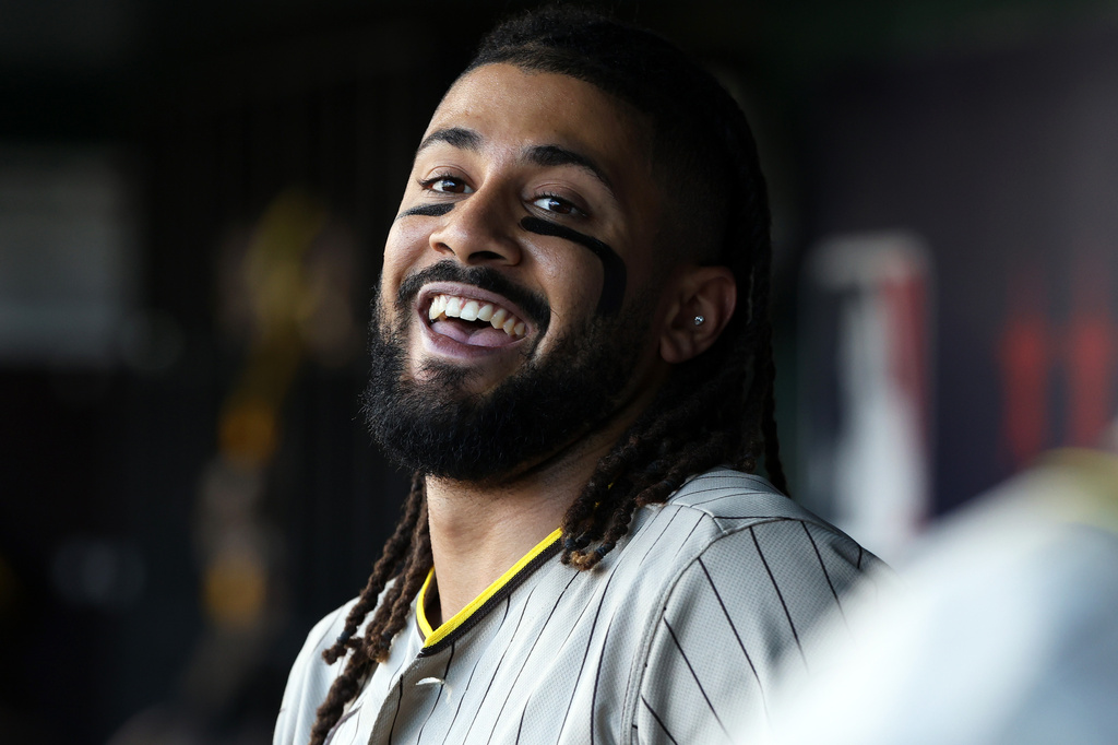 San Diego Padres' Fernando Tatis Jr. celebrates after hitting a home run during the fifth inning of a baseball game against the Washington Nationals, Saturday, May 30, 2026, in Washington. (AP Photo/Daniel Kucin Jr.)