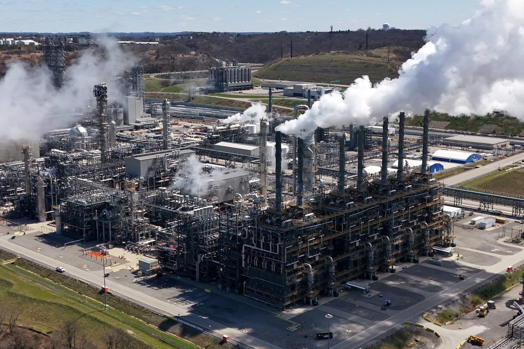 Part of the Shell Polymers Monaca Plant, a petrochemical plant, operates in Monaca, Pa., Tuesday, April 7, 2026. (AP Photo/Gene J. Puskar)