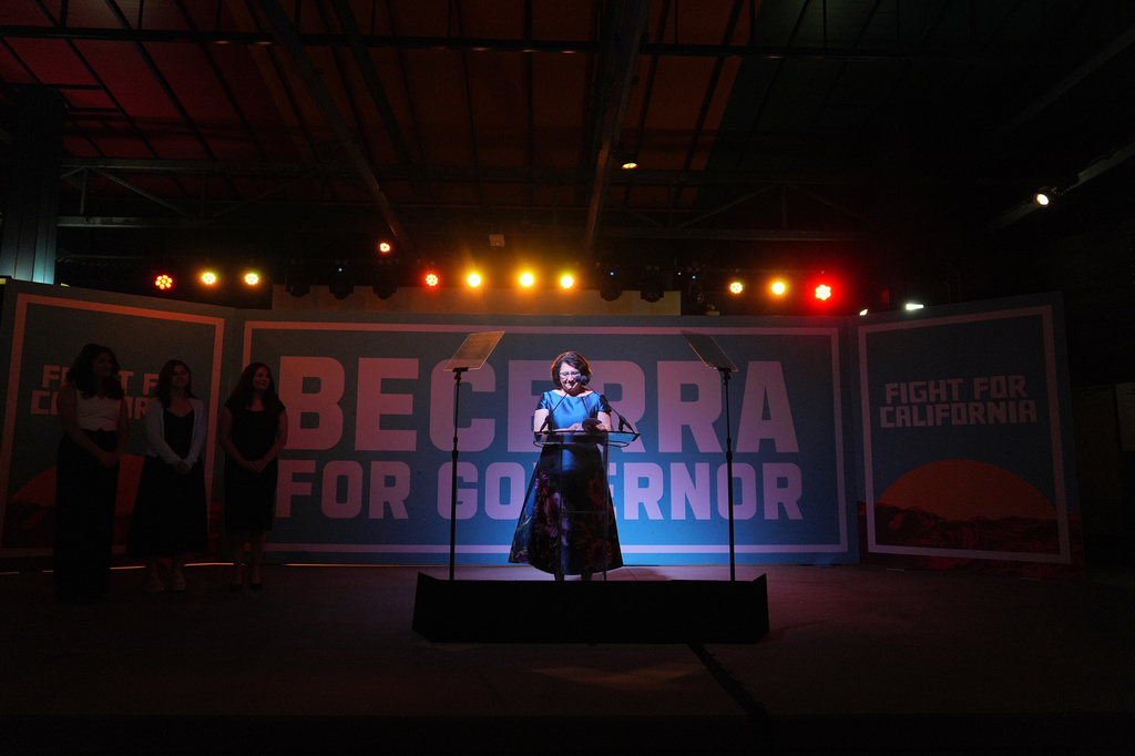 Dr. Carolina Reyes, wife of California gubernatorial candidate Xavier Becerra, speaks during an election night event Tuesday, June 2, 2026, in Los Angeles. (AP Photo/Jae C. Hong)