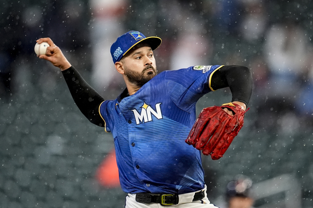Minnesota Twins' Pablo López works from the mound against the Cleveland Guardians in the first inning of a baseball game, Friday, Sept. 19, 2025, in Minneapolis. (AP Photo/Mike Stewart)
