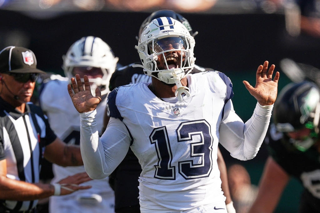 Dallas Cowboys' Dante Fowler Jr. reacts after sacking New York Jets' Justin Fields during the second half of an NFL football game Sunday, Oct. 5, 2025, in East Rutherford, N.J. (AP Photo/Seth Wenig)
