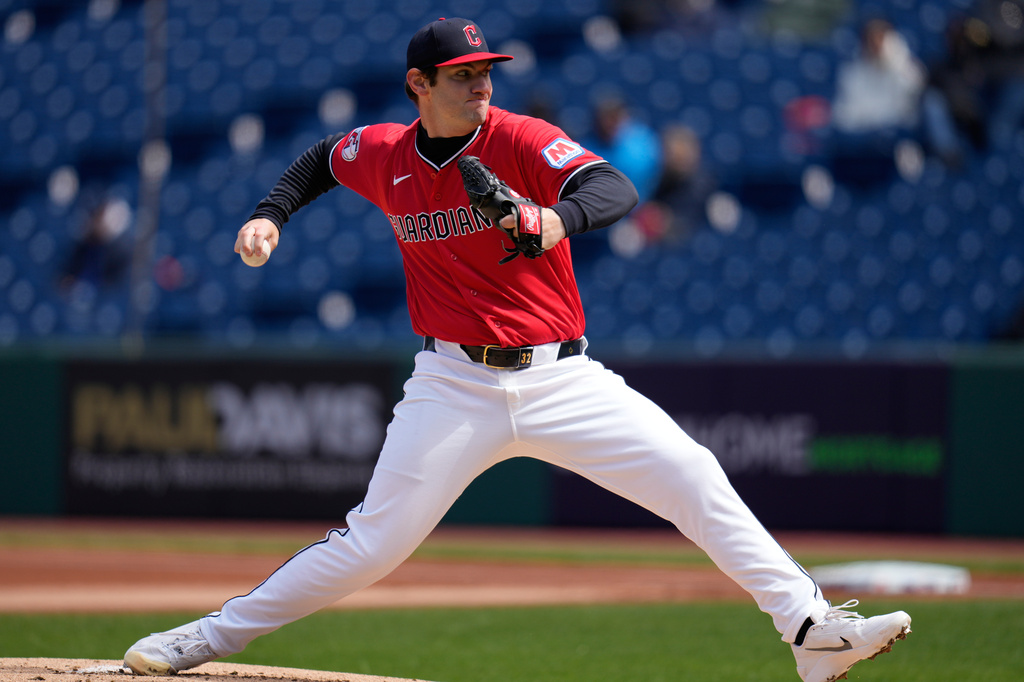 Cleveland Guardians' Gavin Williams pitches in the first inning of a baseball game against the Kansas City Royals in Cleveland, Tuesday, April 7, 2026. (AP Photo/Sue Ogrocki)