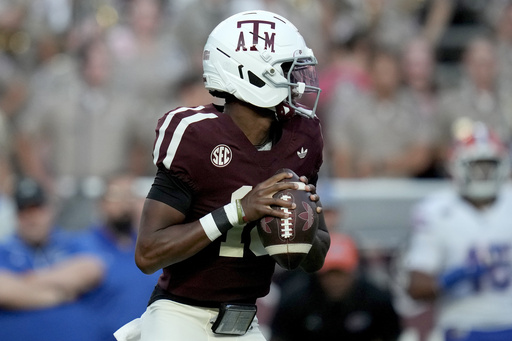 Texas A&M quarterback Marcel Reed (10) looks to pass downfield against Florida during the first quarter of an NCAA college football game Saturday, Oct. 11, 2025, in College Station, Texas. (AP Photo/Sam Craft) Texas A&M quarterback Marcel Reed (10) looks to pass downfield against Florida during the first quarter of an NCAA college football game Saturday, Oct. 11, 2025, in College Station, Texas. (AP Photo/Sam Craft)