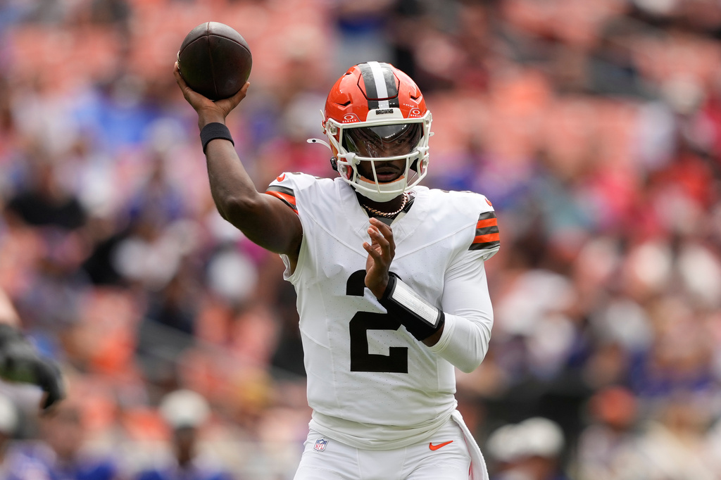 Cleveland Browns quarterback Shedeur Sanders throws during the first half of an NFL preseason football game against the Buffalo Bills, Saturday, Aug. 22, 2026, in Cleveland. (AP Photo/Carolyn Kaster)