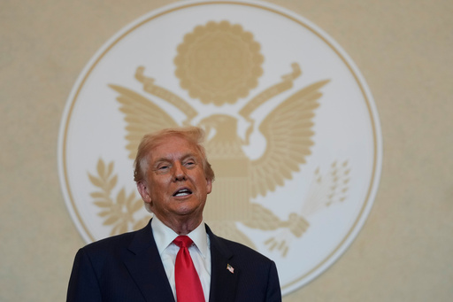 President Donald Trump speaks to business leaders at a dinner event in Tokyo, Japan, Tuesday, Oct. 28, 2025. (AP Photo/Mark Schiefelbein) President Donald Trump speaks to business leaders at a dinner event in Tokyo, Japan, Tuesday, Oct. 28, 2025. (AP Photo/Mark Schiefelbein)