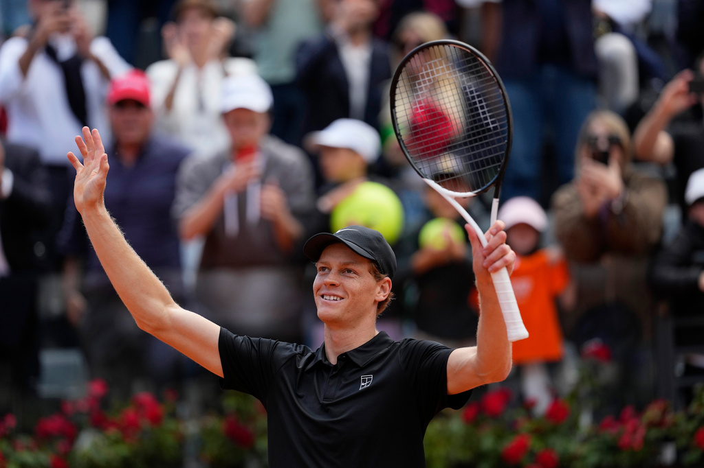 Italy's Jannik Sinner celebrates after winning against Daniil Medvedev of Russia during their semifinal match at the Italian Open tennis tournament in Rome, Saturday, May 16, 2026. (AP Photo/Alessandra Tarantino)