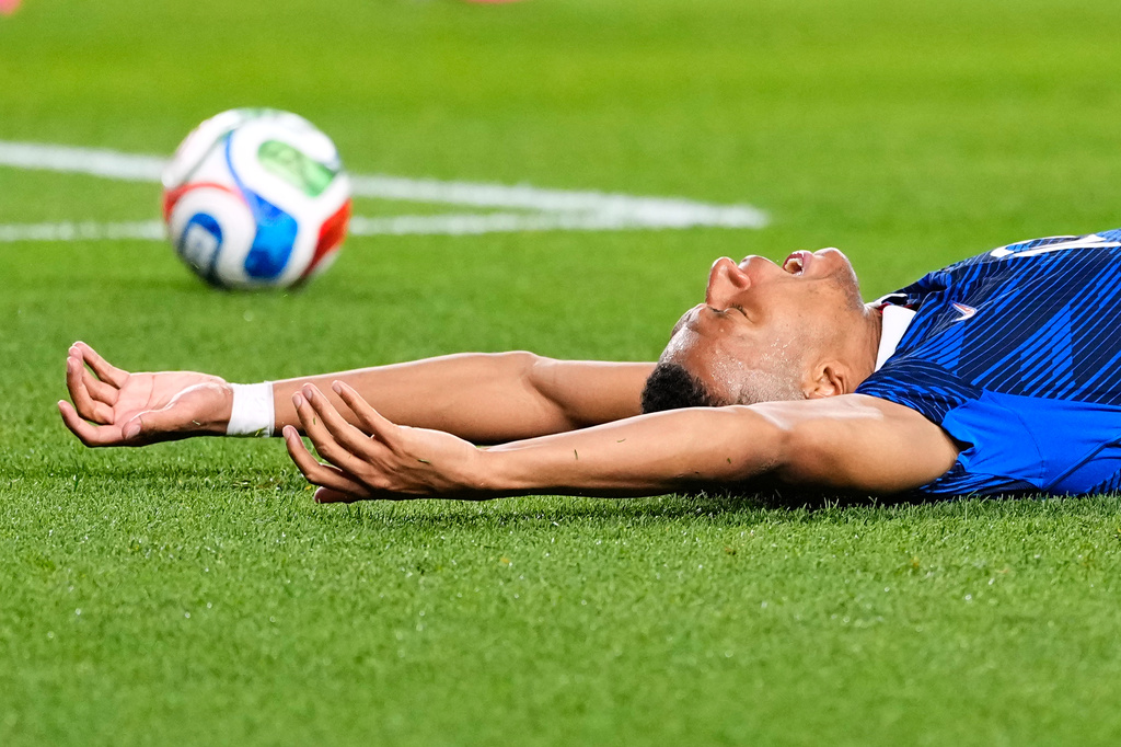 France's Kylian Mbappe (10) reacts during the World Cup Group I soccer match between France and Iraq in Philadelphia, Monday, June 22, 2026. (AP Photo/Petr David Josek)