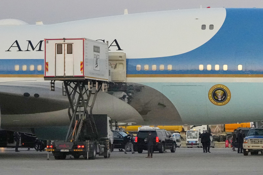 A catering truck is parked at Air Force One on the tarmac as the motorcade carrying U.S. President Donald Trump arrives to depart following the NATO summit at Ankara International Airport in Ankara, Turkey, Wednesday, July 8, 2026. (AP Photo/Alex Brandon)