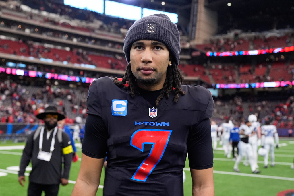 Houston Texans quarterback C.J. Stroud (7) walks off the field following an NFL football game against the Indianapolis Colts in Houston, Sunday, Jan. 4, 2026. (AP Photo/Ashley Landis)