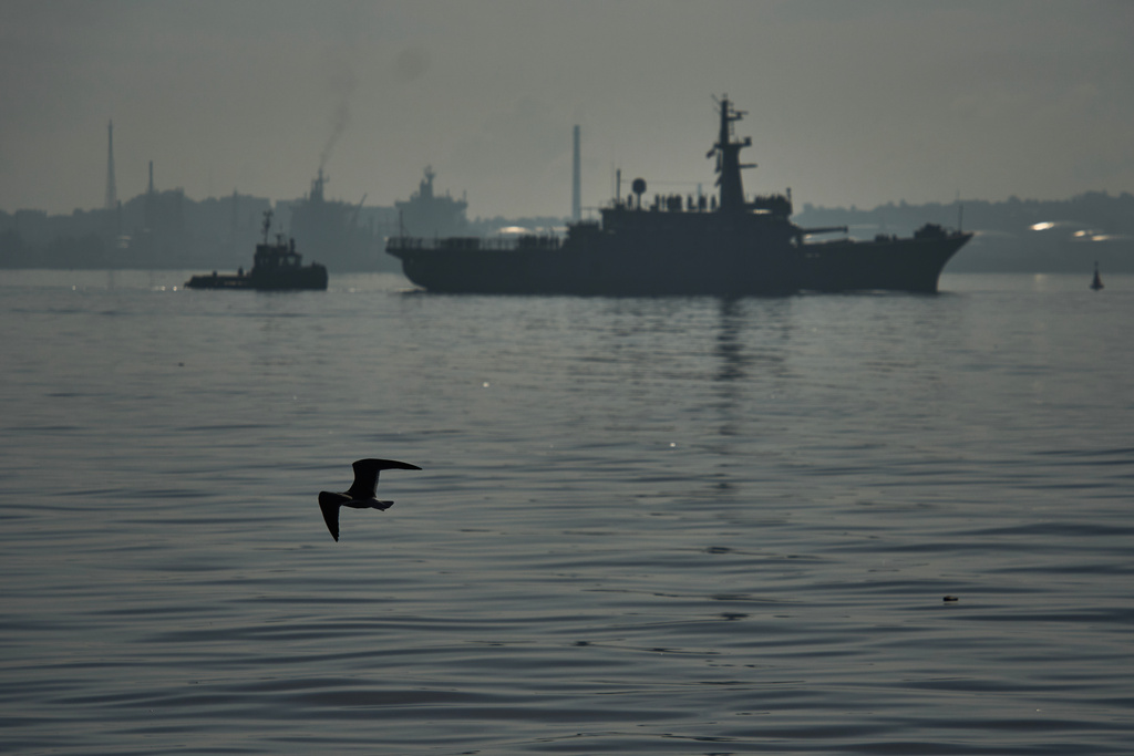 Mexican ship ARM Huasteco, carrying aid according to the Mexican government, arrives to Havana Bay, Cuba, Friday, March 13, 2026. (AP Photo/Ramon Espinosa)
