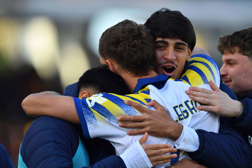 Parma's Matteo Pellegrino celebrates scoring his side's second goal of the game during the Serie A soccer matchday between US Lecce and Parma Calcio 1913 in Lecce, Italy, Sunday, Jan. 11, 2026. (Giovanni Evangelista/LaPresse via AP)
