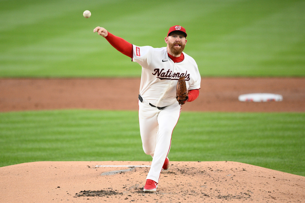 Washington Nationals starting pitcher Zack Littell throws during the second inning of a baseball game against the St. Louis Cardinals, Monday, April 6, 2026, in Washington. (AP Photo/Nick Wass)