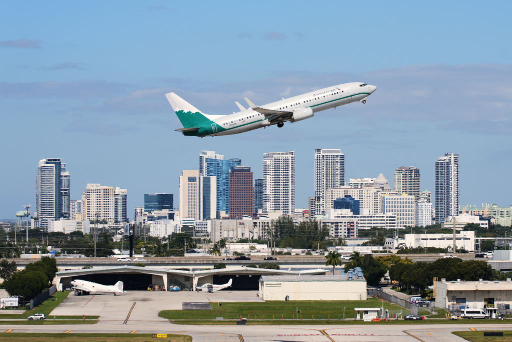 An American Airlines aircraft takes off from Fort Lauderdale-Hollywood International Airport, Thursday, Nov. 13, 2025, in Fort Lauderdale, Fla. (AP Photo/Lynne Sladky)