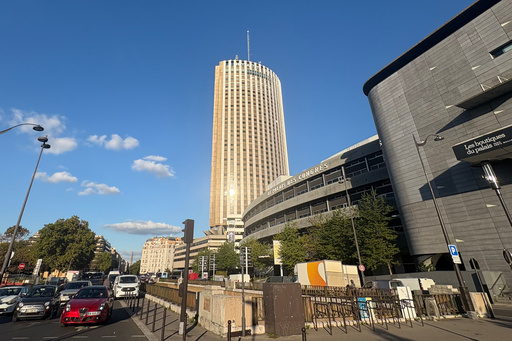 View of the Hyatt hotel, center, Tuesday, Sept. 30, 2025 in Paris after the South African ambassador to France, Emmanuel Nkosinathi Mthethwa, known as Nathi Mthethwa, was found dead. (AP Photo/Oleg Cetinic) View of the Hyatt hotel, center, Tuesday, Sept. 30, 2025 in Paris after the South African ambassador to France, Emmanuel Nkosinathi Mthethwa, known as Nathi Mthethwa, was found dead. (AP Photo/Oleg Cetinic)