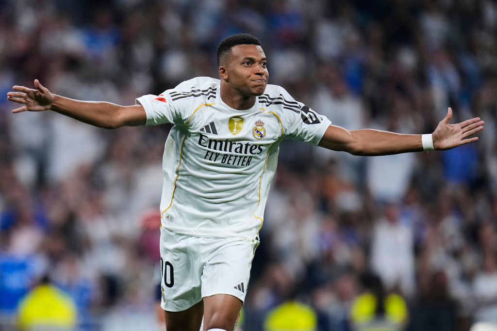 FILE - Real Madrid's Kylian Mbappe celebrates after scoring from a penalty kick during the La Liga soccer match between Real Madrid and Osasuna in Madrid, Spain, Tuesday, Aug. 19, 2025. (AP Photo/Manu Fernandez, File)