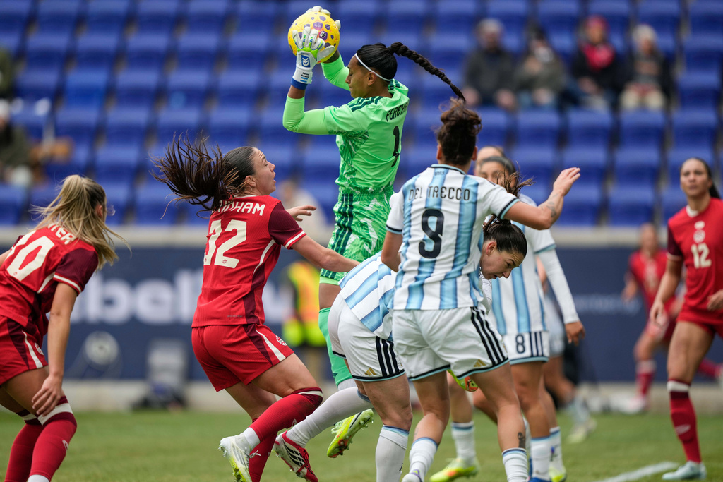 Argentina goalkeeper Solana Pereyra (1) catches the ball during the first half of a SheBelieves Cup women's soccer match against the Canada, Saturday, March 7, 2026, in Harrison, N.J. (AP Photo/Yuki Iwamura)