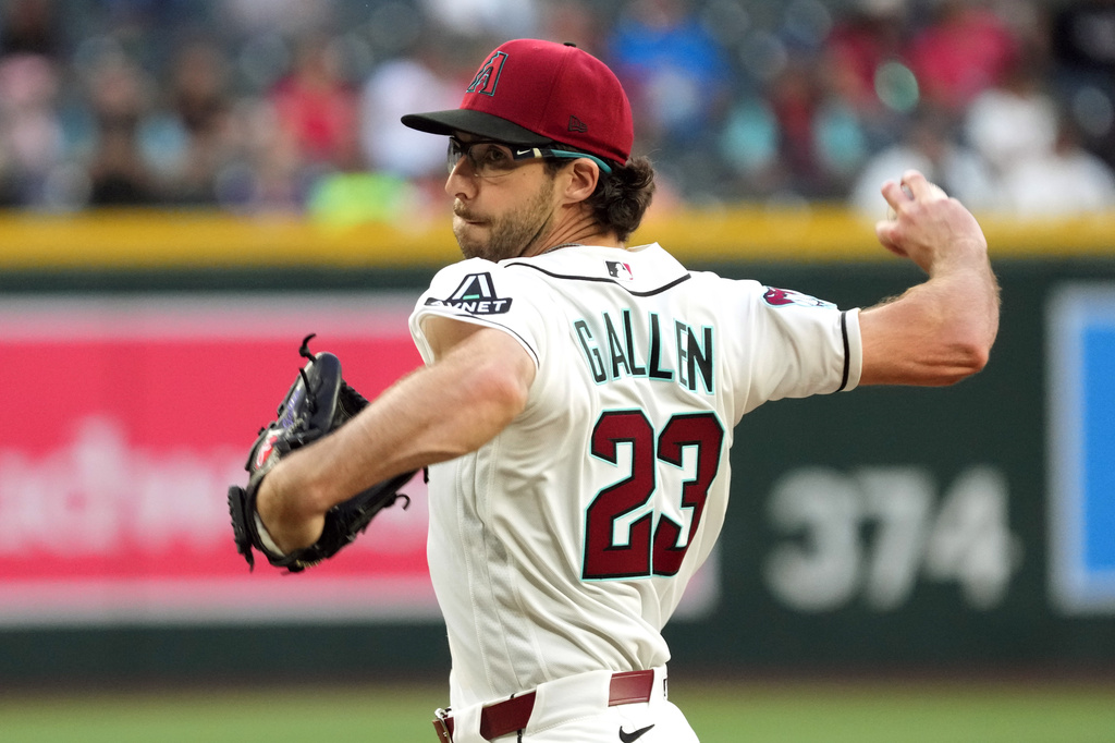 Arizona Diamondbacks pitcher Zac Gallen throws against the San Francisco Giants in the first inning of a baseball game, Monday, May 18, 2026, in Phoenix. (AP Photo/Rick Scuteri)