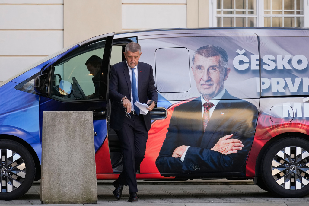 Chairman of opposition "ANO" (YES) movement Andrej Babis arrives to presidential office, a day after he got majority of votes at the parliamentary elections, in Prague, Czech Republic, Sunday, Oct. 5, 2025. (AP Photo/Darko Bandic)