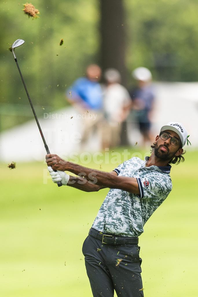 Akshay Bhatia and Aaron Rai share lead for 2nd straight day at Rocket