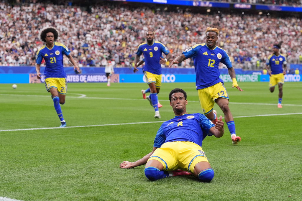 Cura&ccedil;ao's Livano Comenencia celebrates after scoring during the World Cup Group E soccer match between Germany and Curacao in Houston, Sunday, June 14, 2026. (AP Photo/Eric Gay)