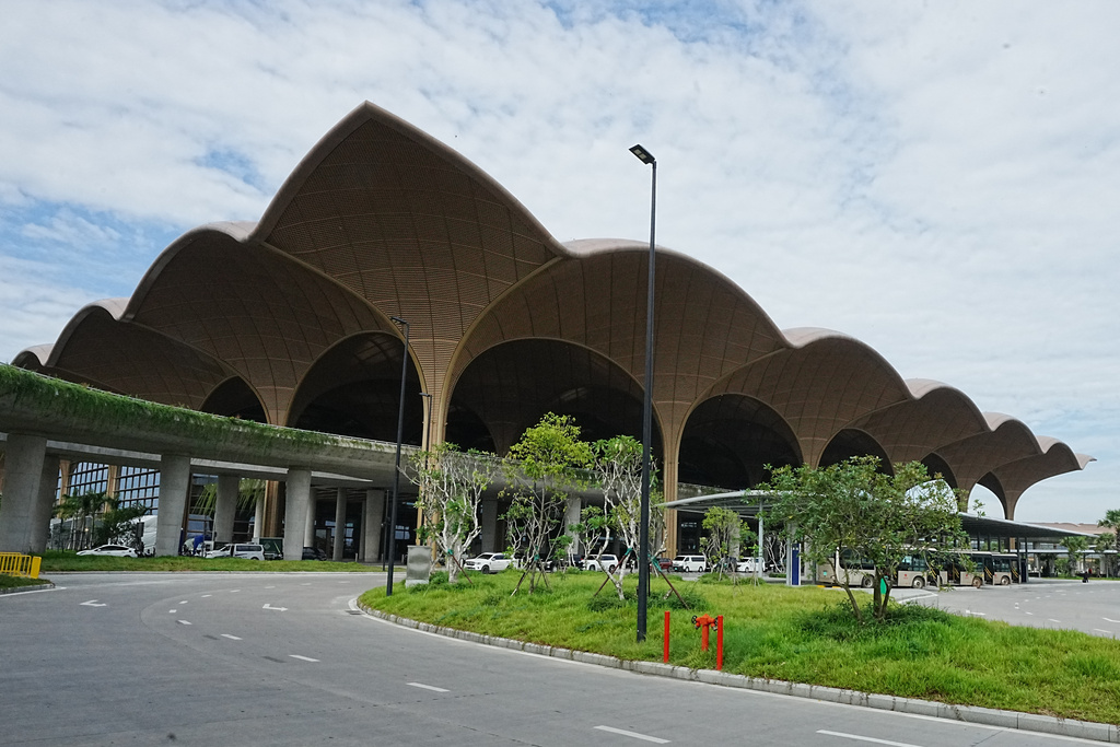 An overview from beside of a new airport of Techo International Airportt in Kandal province, Cambodia, Monday, Oct. 20, 2025. (AP Photo/Heng Sinith)