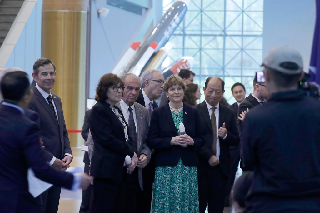From left, US Sen. John Curtis, Jacky Rosen, Thom Tillis and Jeanne Shaheen listen brief as they visiting the National Chung-Shan Institute of Science and Technology (NCSIST) in Taoyuan City, Northern Taiwan, Monday, March 30, 2026. (AP Photo/Chiang Ying-ying)