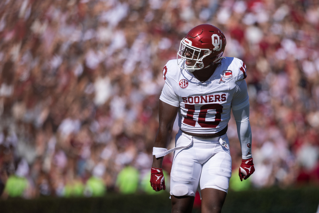 Oklahoma linebacker Kip Lewis (10) celebrates after a sack in the second quarter against South Carolina in an NCAA college football game, Saturday, Oct. 18, 2025, in Columbia, S.C. (AP Photo/Scott Kinser)