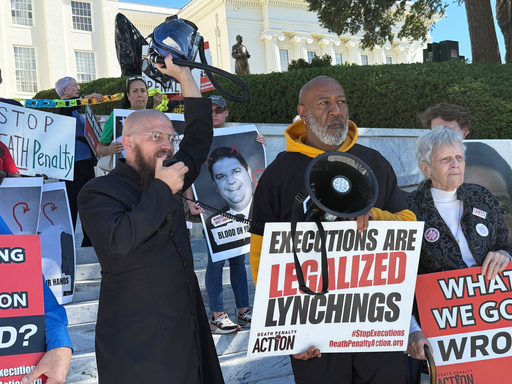 The Rev. Jeff Hood speaks at a protest against the death penalty on Wednesday, Oct. 22, 2025, at the Alabama Capitol in Montgomery, Ala. (AP Photo/Kim Chandler) The Rev. Jeff Hood speaks at a protest against the death penalty on Wednesday, Oct. 22, 2025, at the Alabama Capitol in Montgomery, Ala. (AP Photo/Kim Chandler)